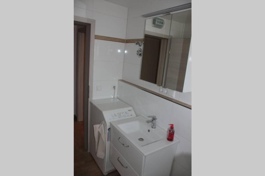 Willi'S Ferienwohnung Херольдсберг Экстерьер фото